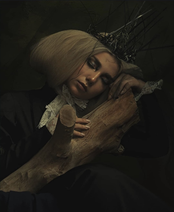 The girl & the tree