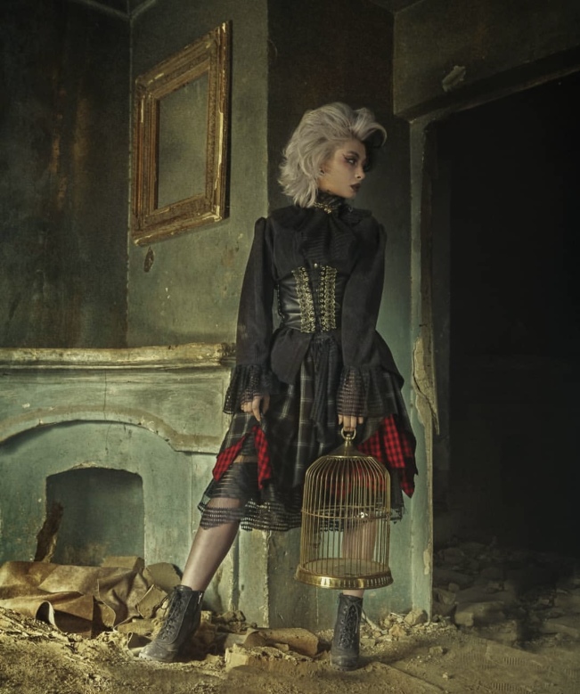 the girl in the cage